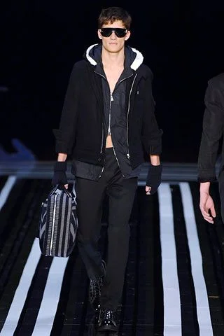 Look 8